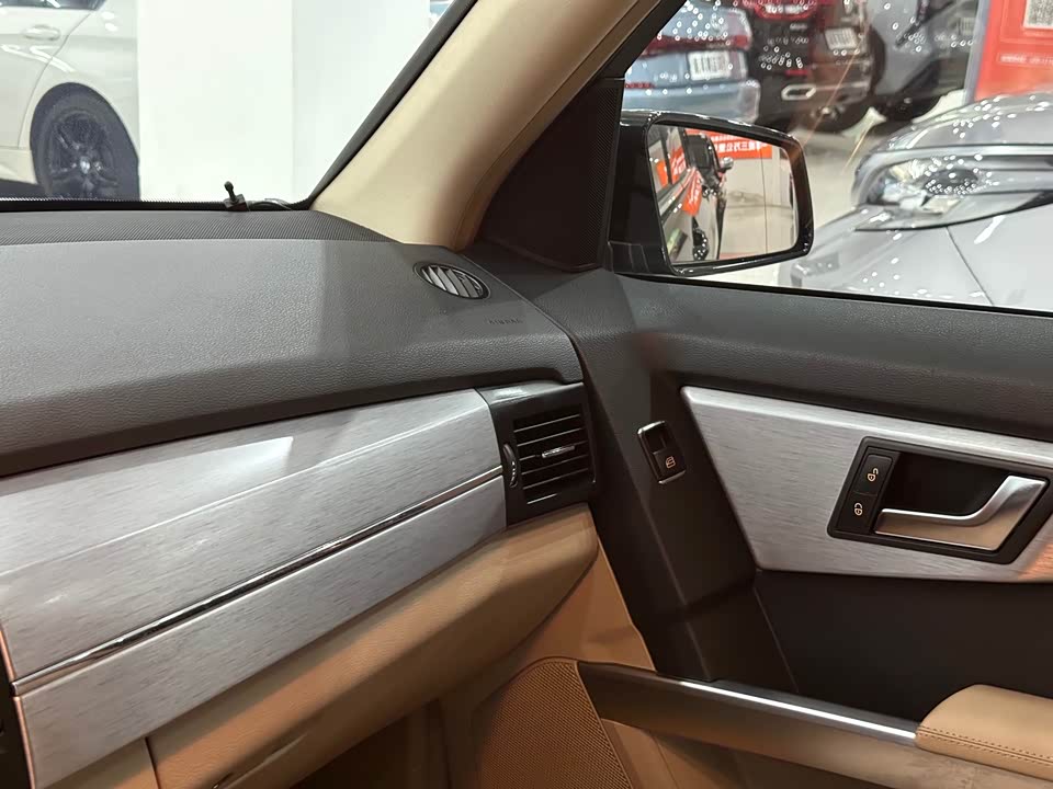 Mercedes-Benz GLK class