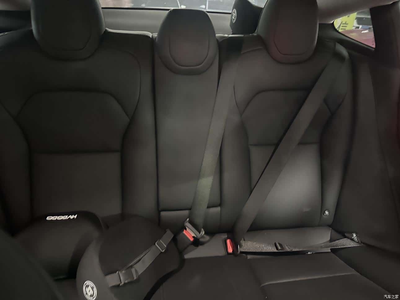 Tesla Model 3, 2025 все фото