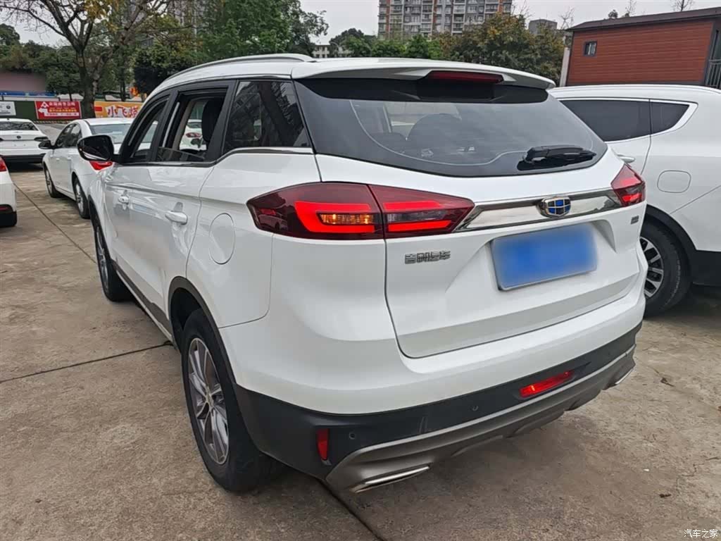 Geely Boyue, 2019 все фото