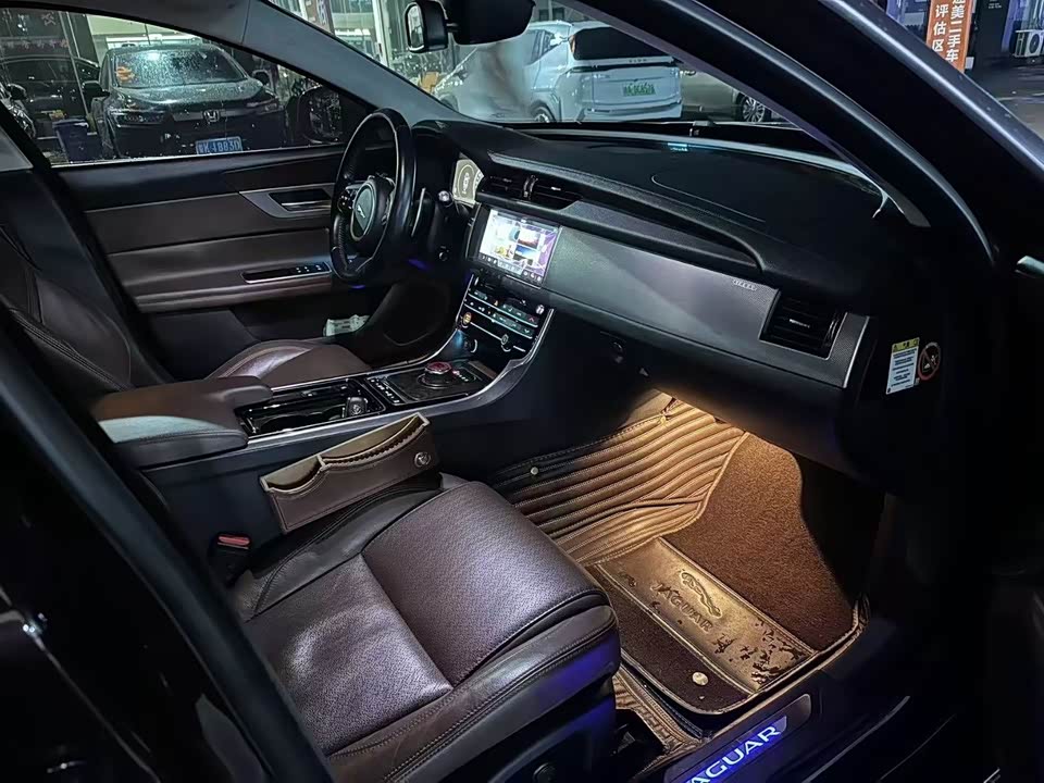 Jaguar XFL Jaguar XFL