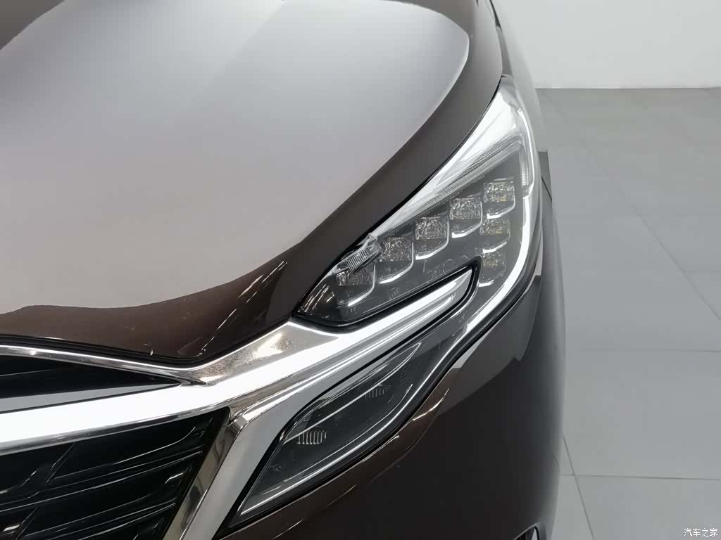 Buick GL8, 2020 7