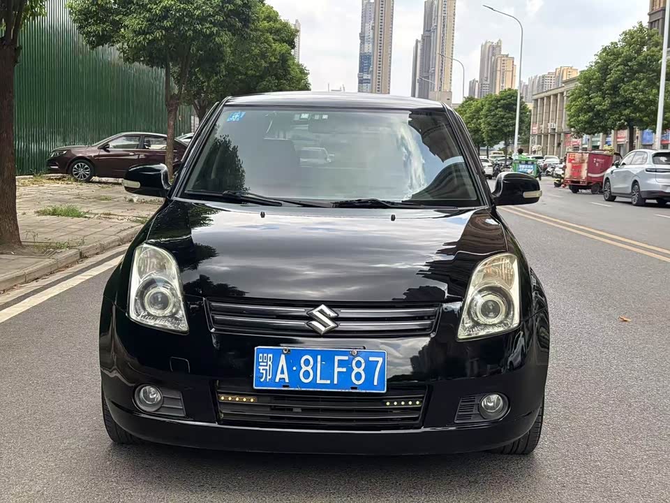 Suzuki Swift Suzuki Swift