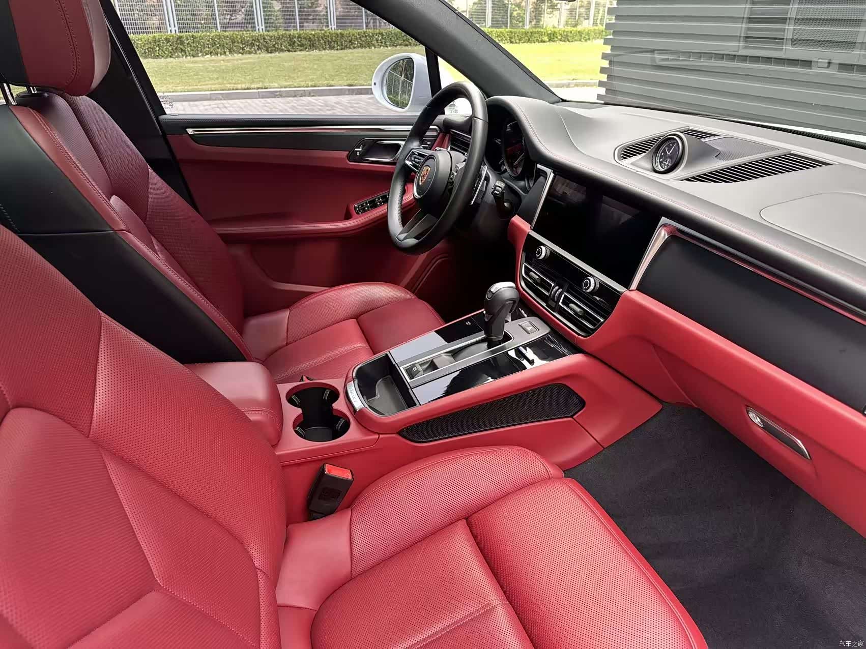 Porsche Macan, 2024 18