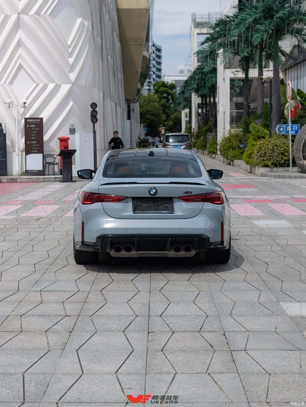 BMW M4, 2025 все фото