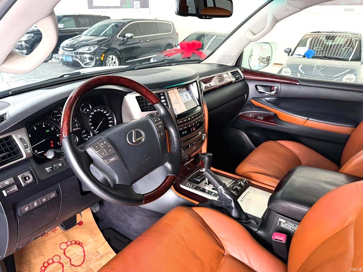 Lexus LX, 2014 6