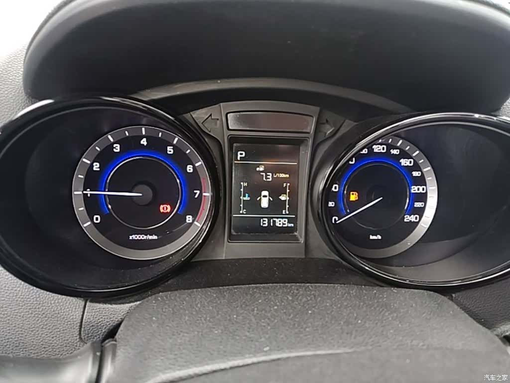 Changan CS15, 2016 12