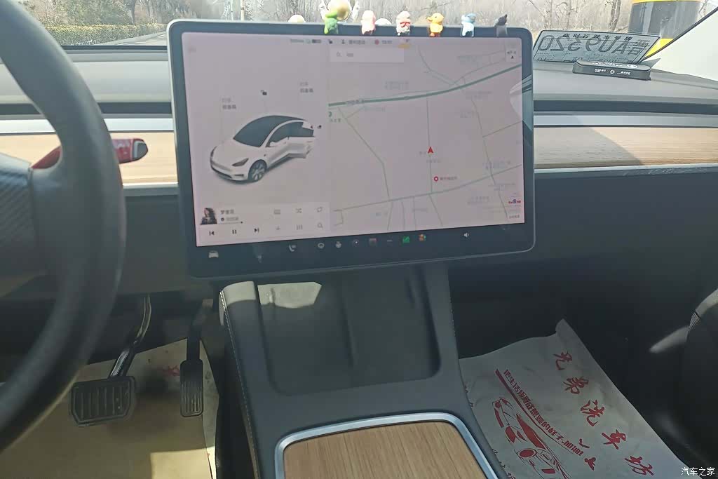Tesla Model Y, 2021 13