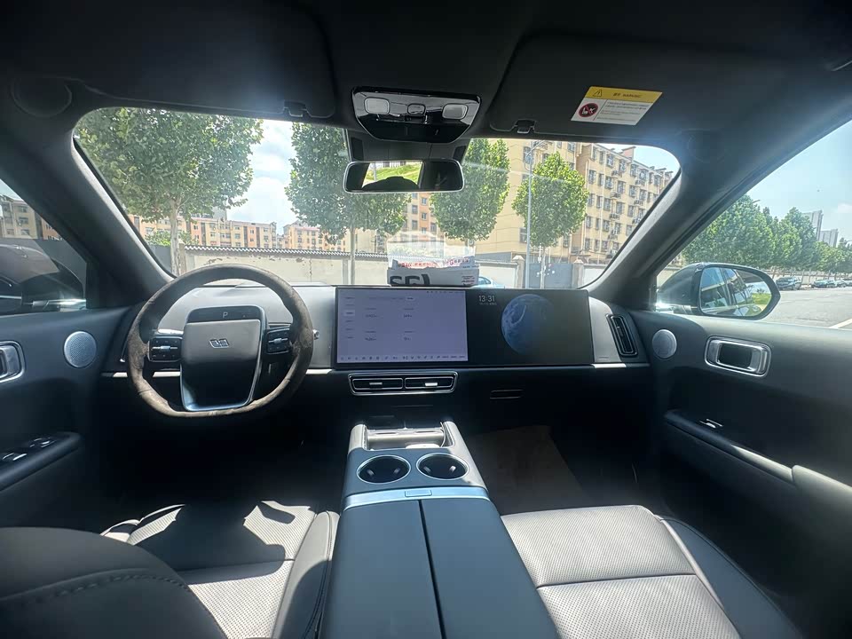 Li Auto Ideal L8