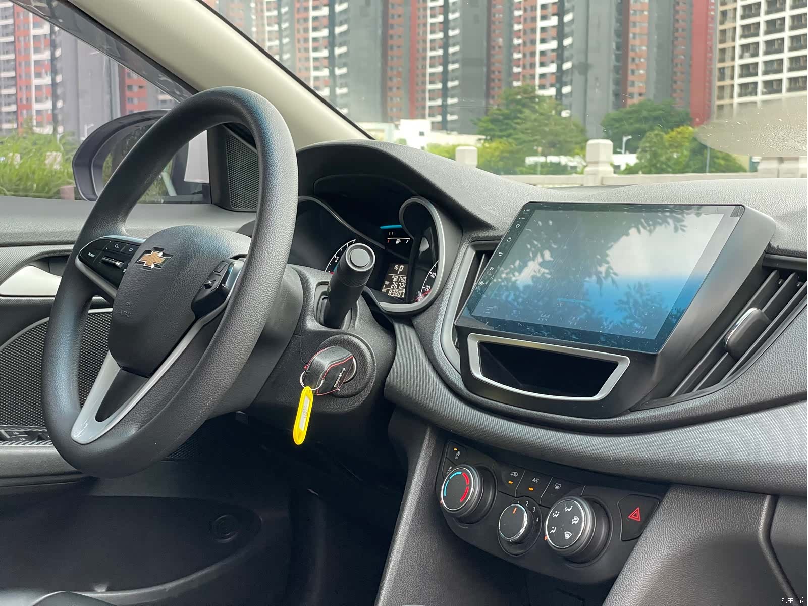 Chevrolet 320, 2018 14