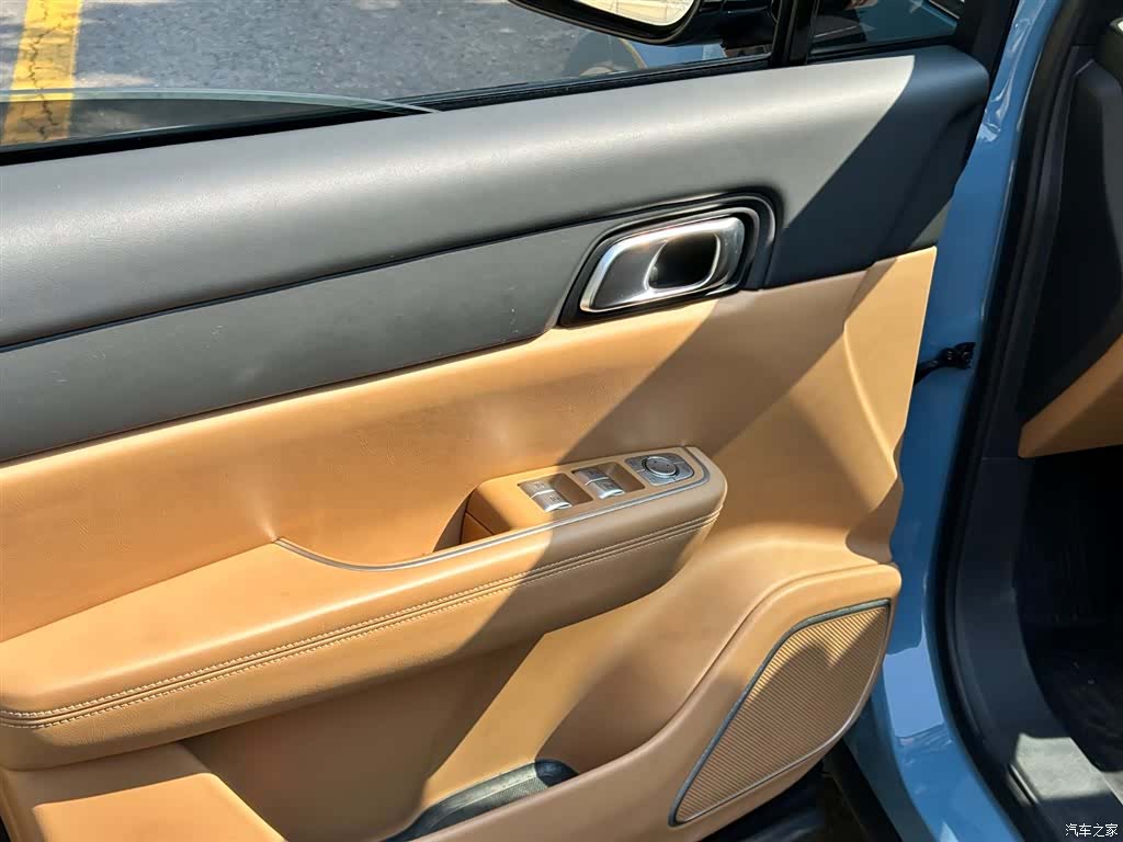 Li Auto ONE, 2021 4