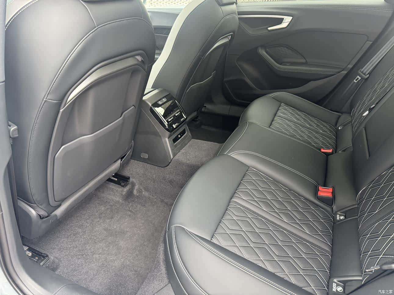 Audi A5, 2025 15
