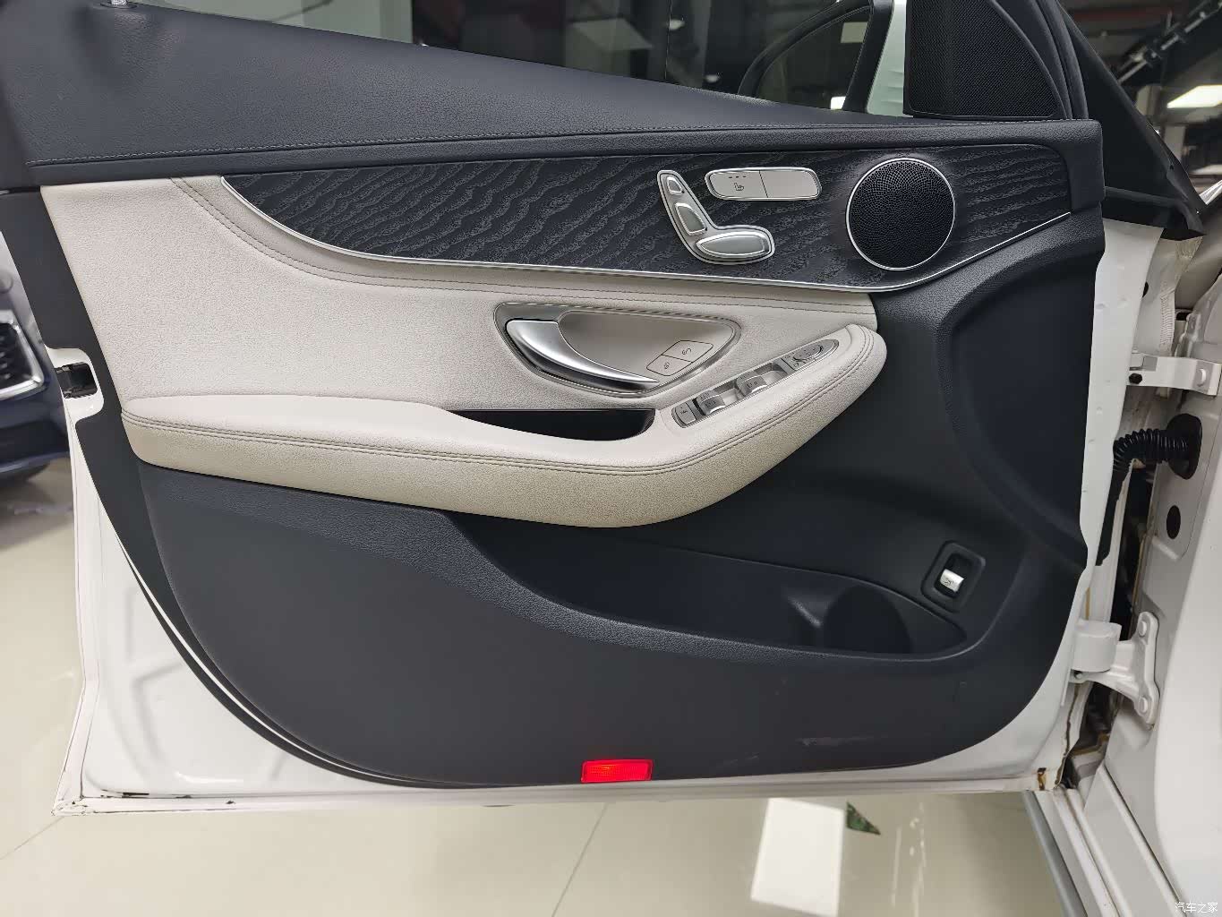 Mercedes-Benz C-Class, 2015 22