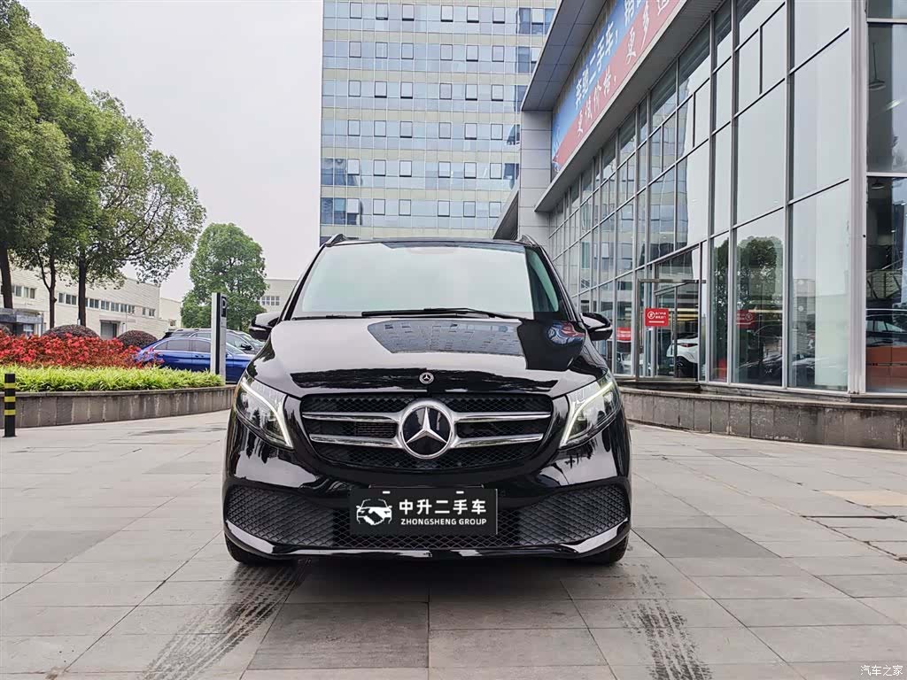 Mercedes-Benz V-Class, 2024 2