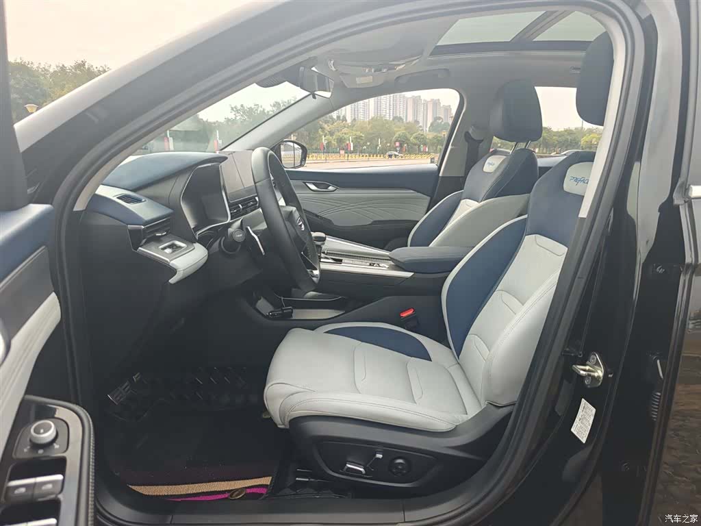 Geely Preface, 2022 9