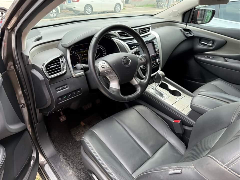 Nissan Loulan Nissan Loulan