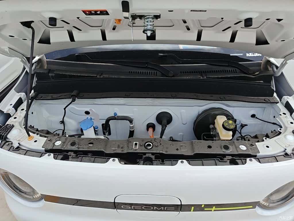 Geely Panda, 2026 20