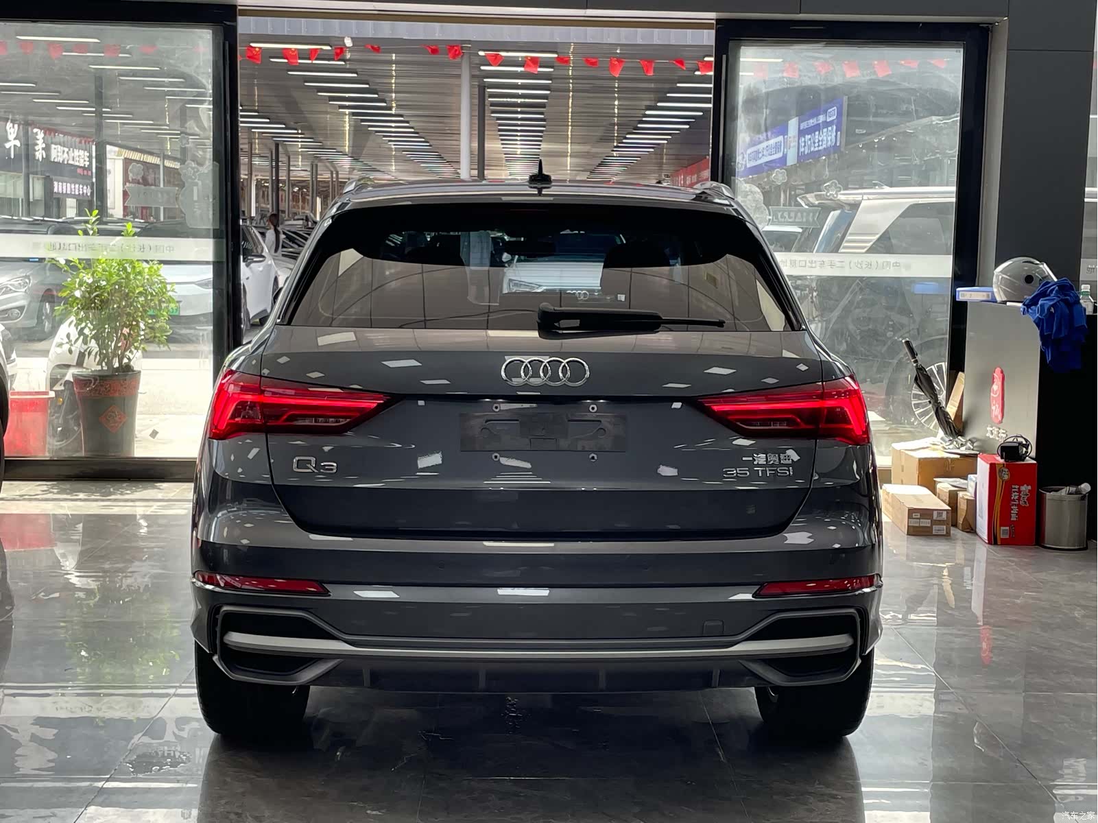 Audi Q3, 2022 14