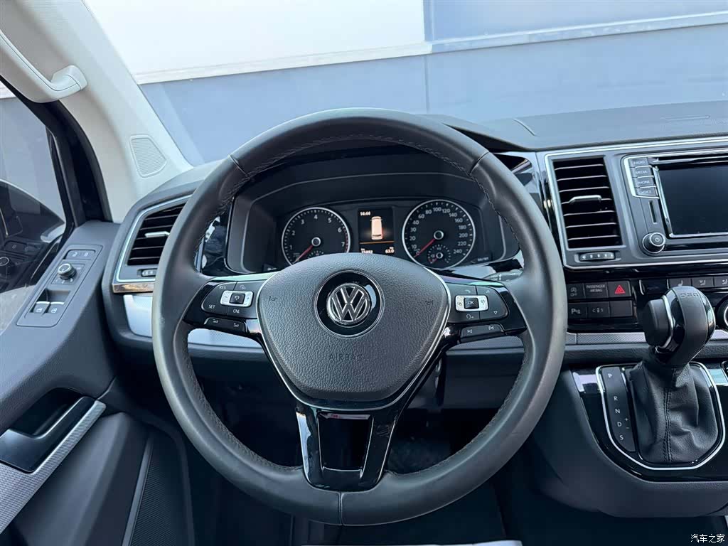 Volkswagen 7, 2016 32