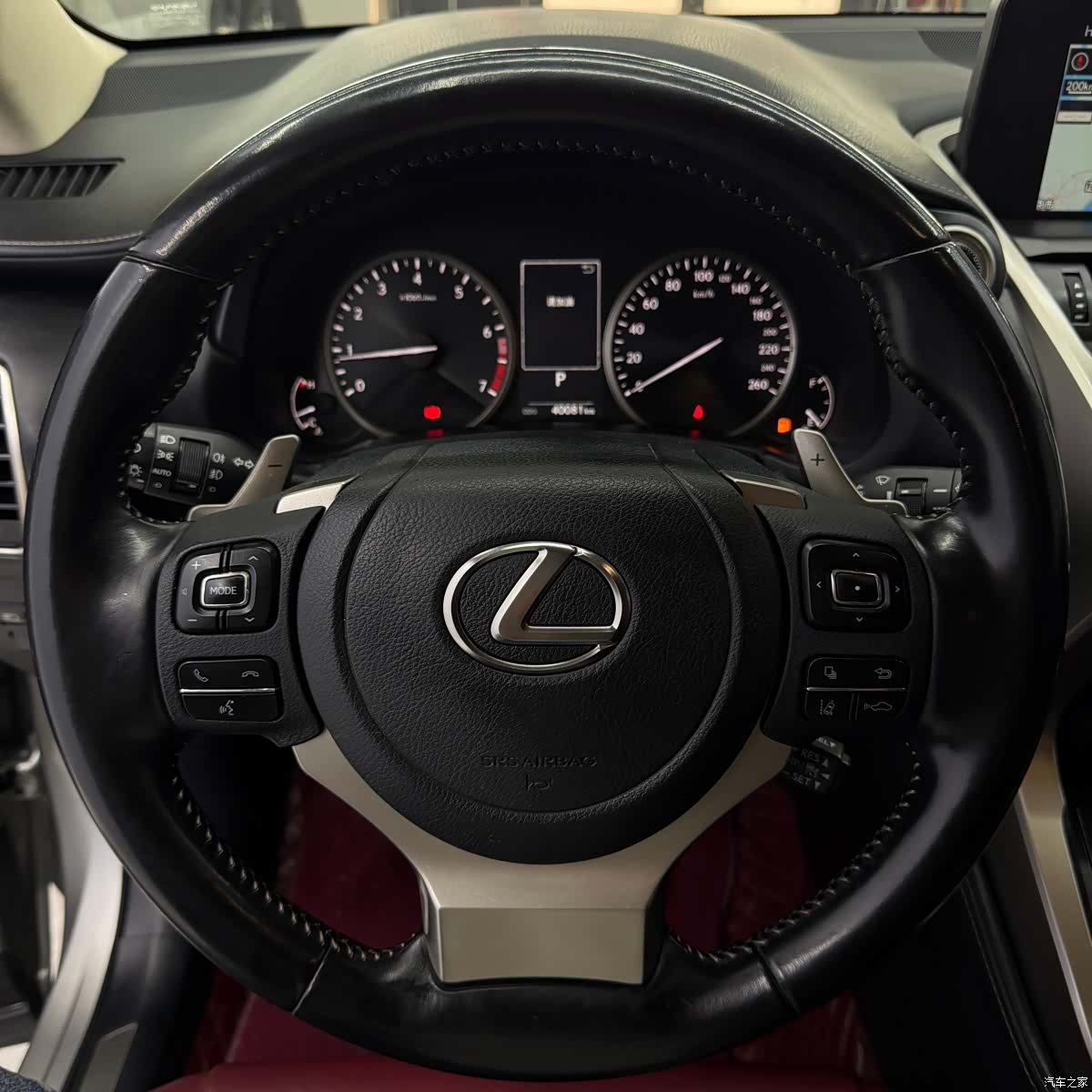 Lexus NX, 2021 10