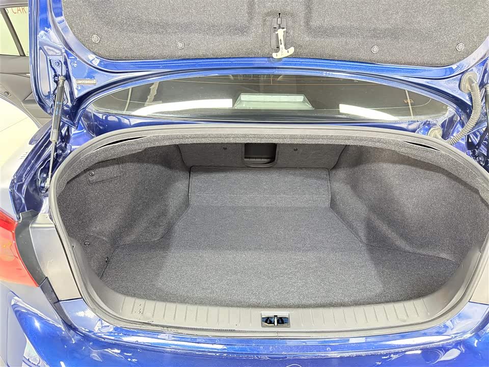 Infiniti Q50L Infiniti Q50L