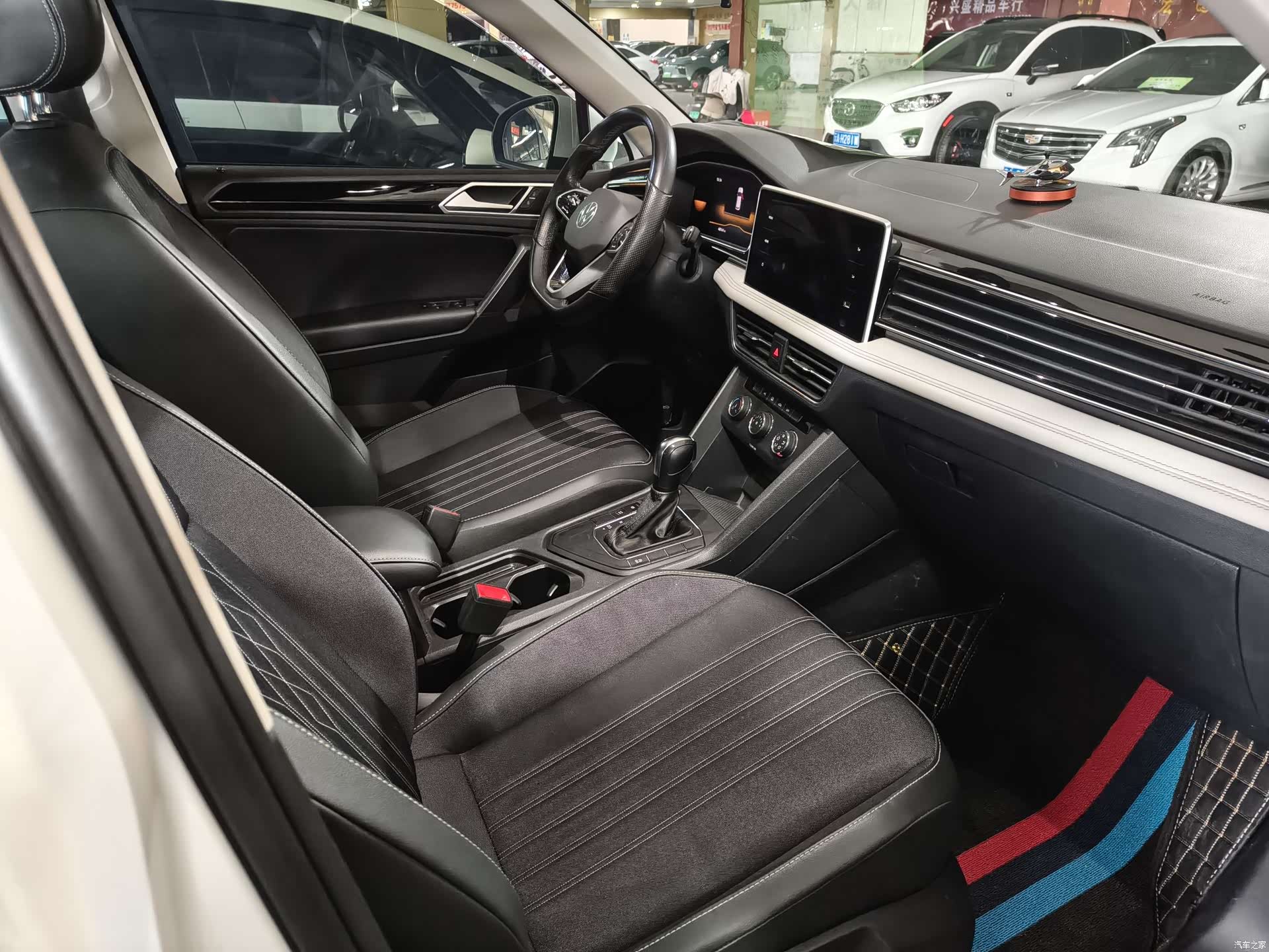 Volkswagen Tiguan L, 2022 6