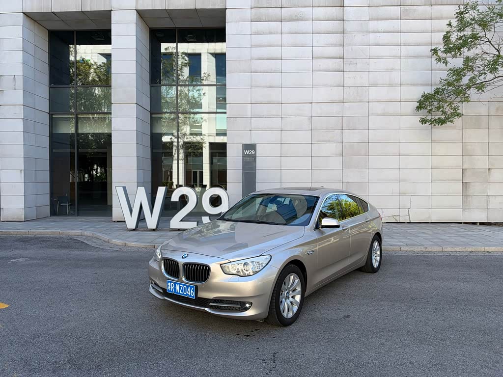 BMW 5 Series GT 5 GT 2011 535i Elegant
