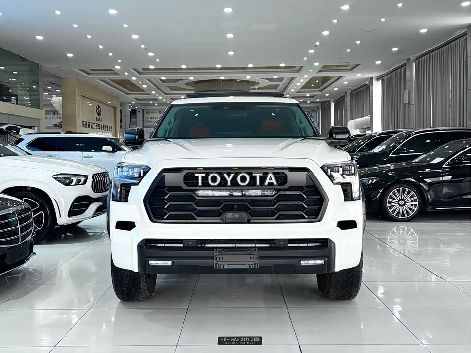 Toyota Sequoia