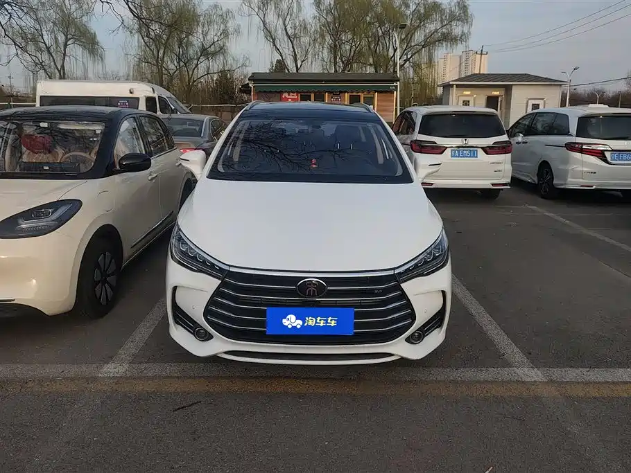 BYD Song MAX