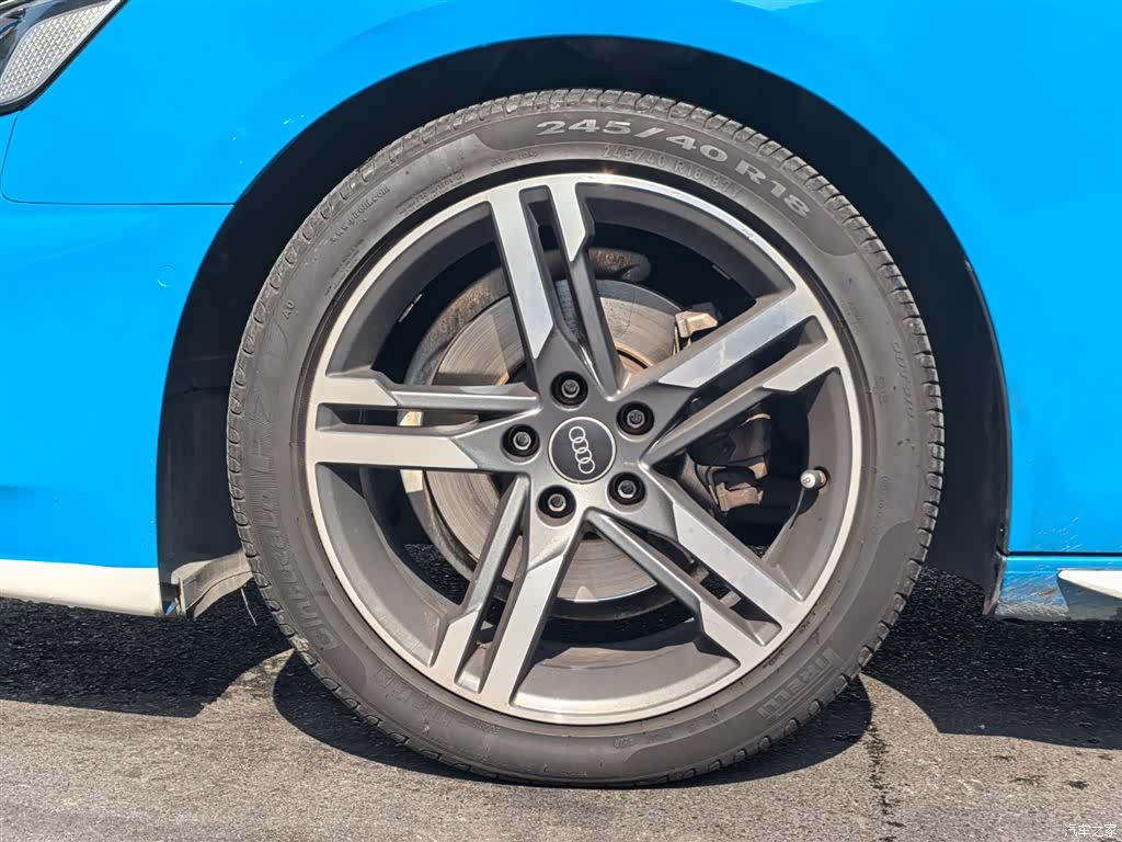 Audi A4, 2021 23