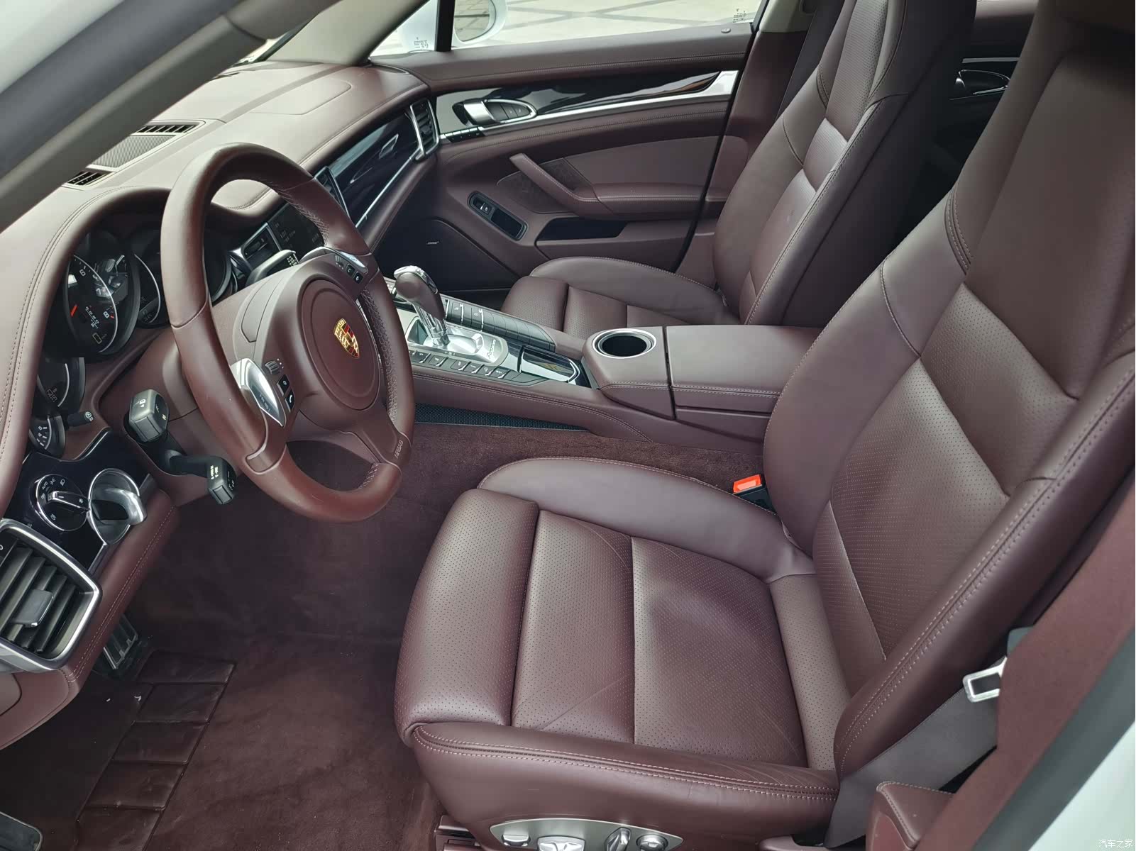 Porsche Panamera, 2016 все фото