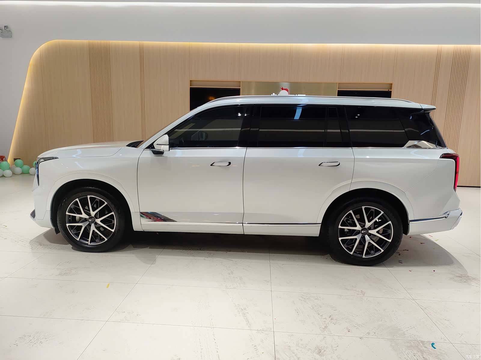 Trumpchi GS8, 2022 4