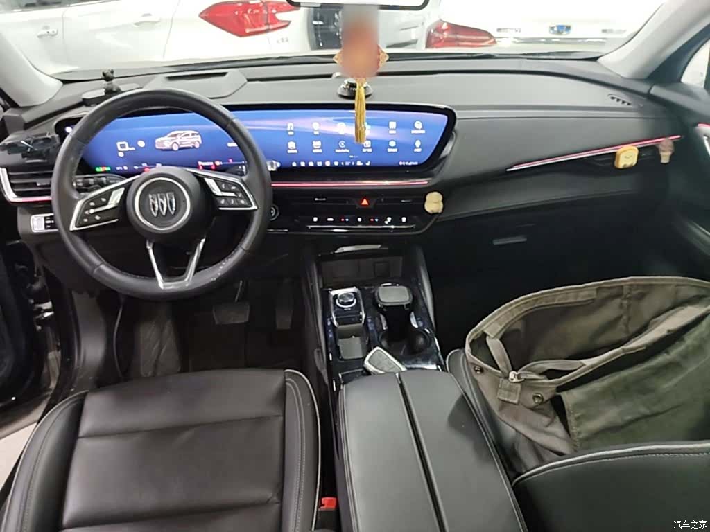 Buick Envision Plus, 2024 10