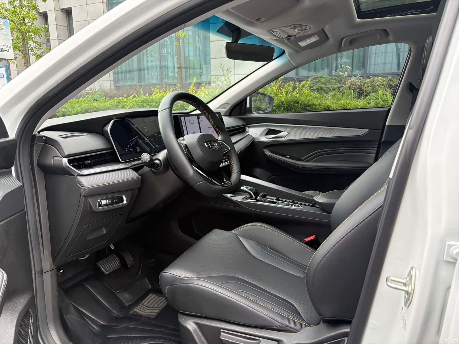 Geely Binray, 2025 все фото