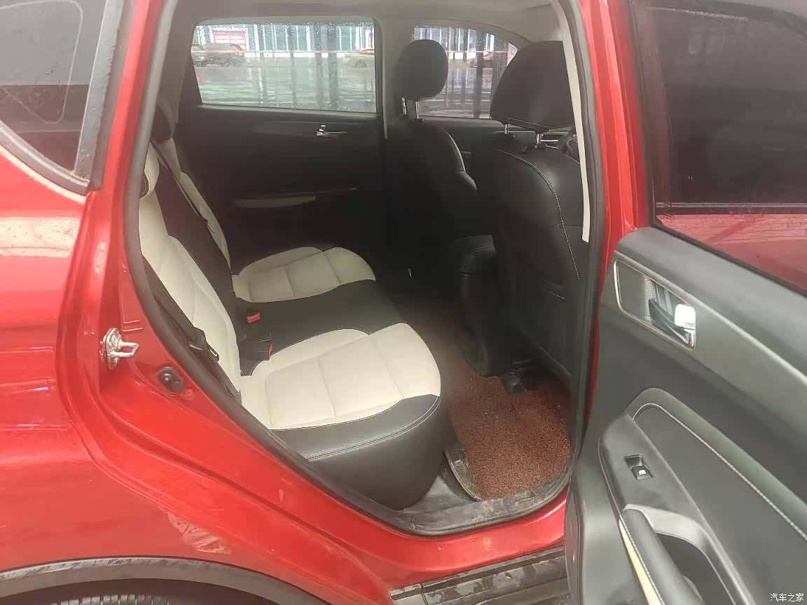 Changan CS35, 2017 12
