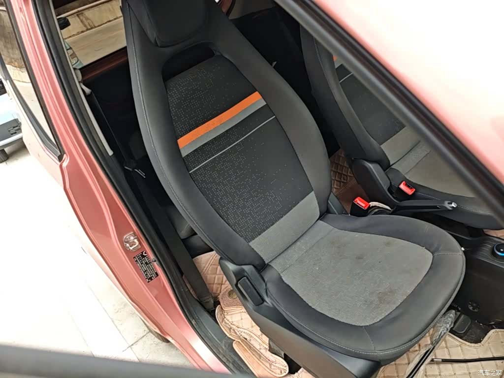Wuling MINIEV, 2020 25