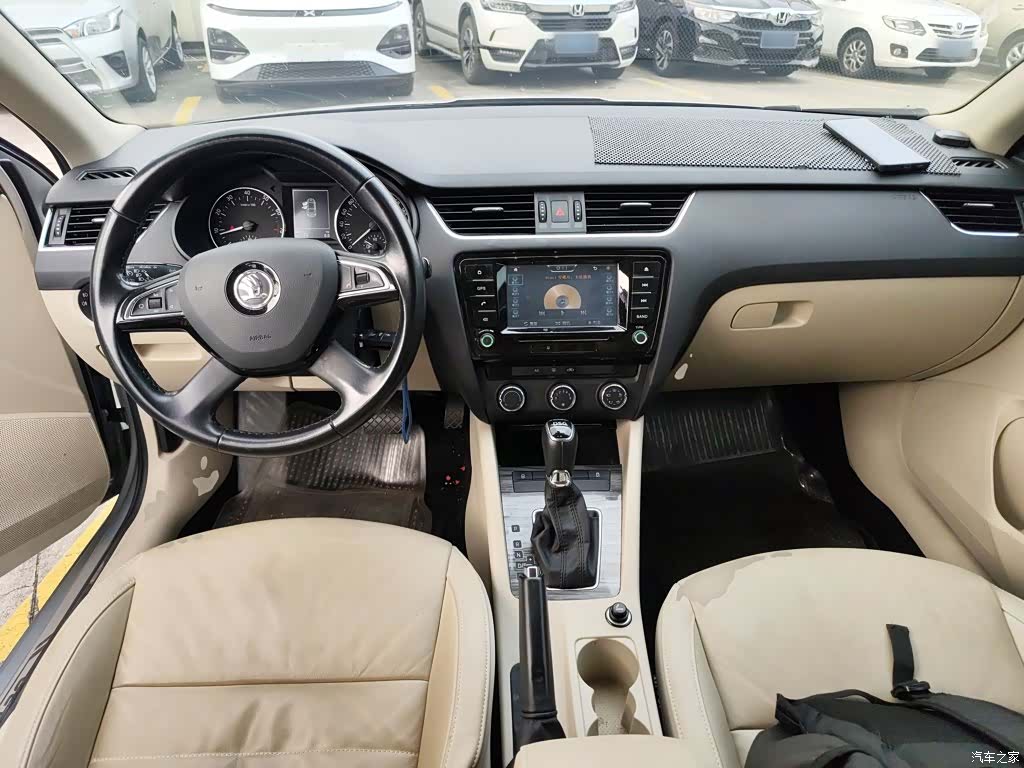 Skoda Octavia, 2014 6