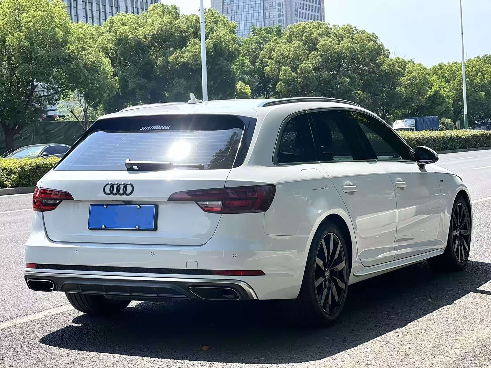 Audi A4, 2020 6