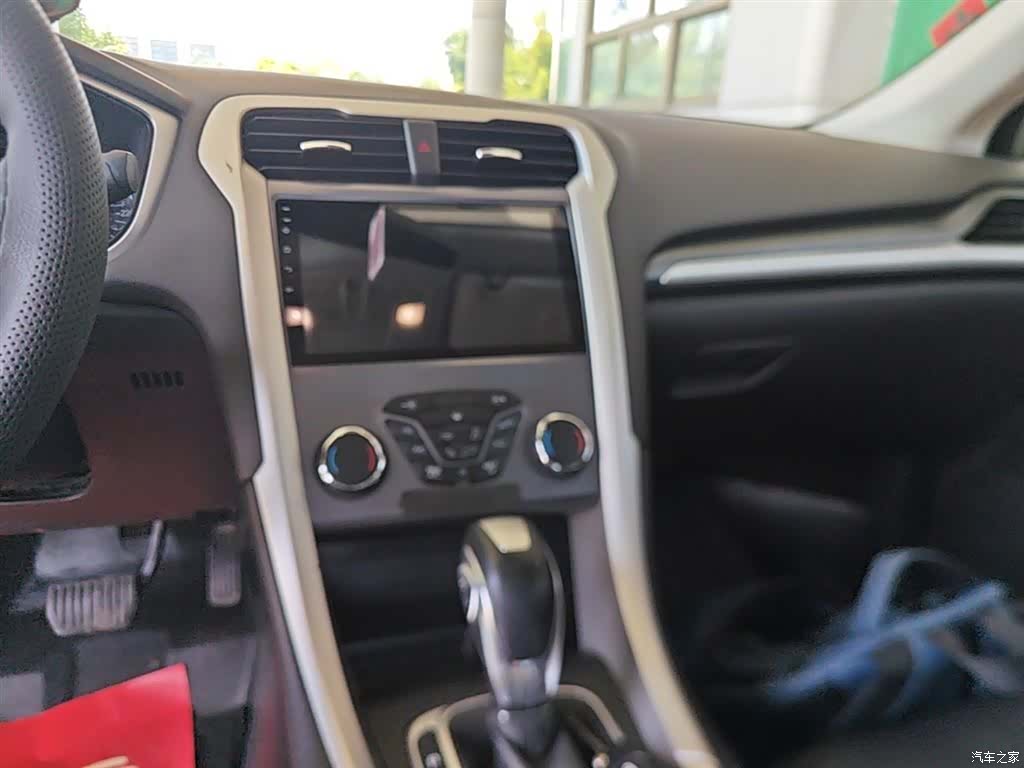 Ford Mondeo, 2016 13