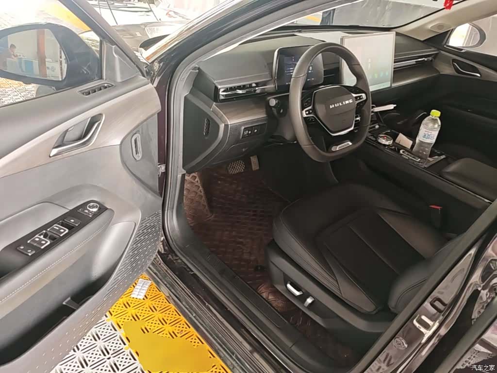 Wuling Starlight, 2024 16