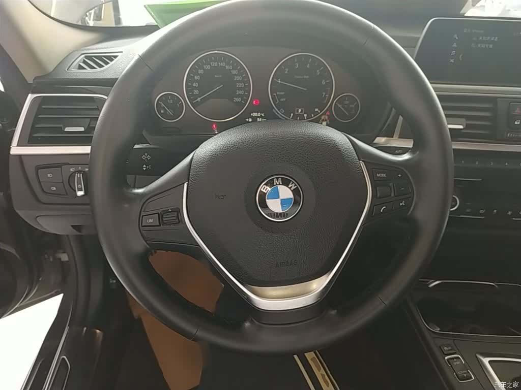 BMW 3 Series, 2018 11