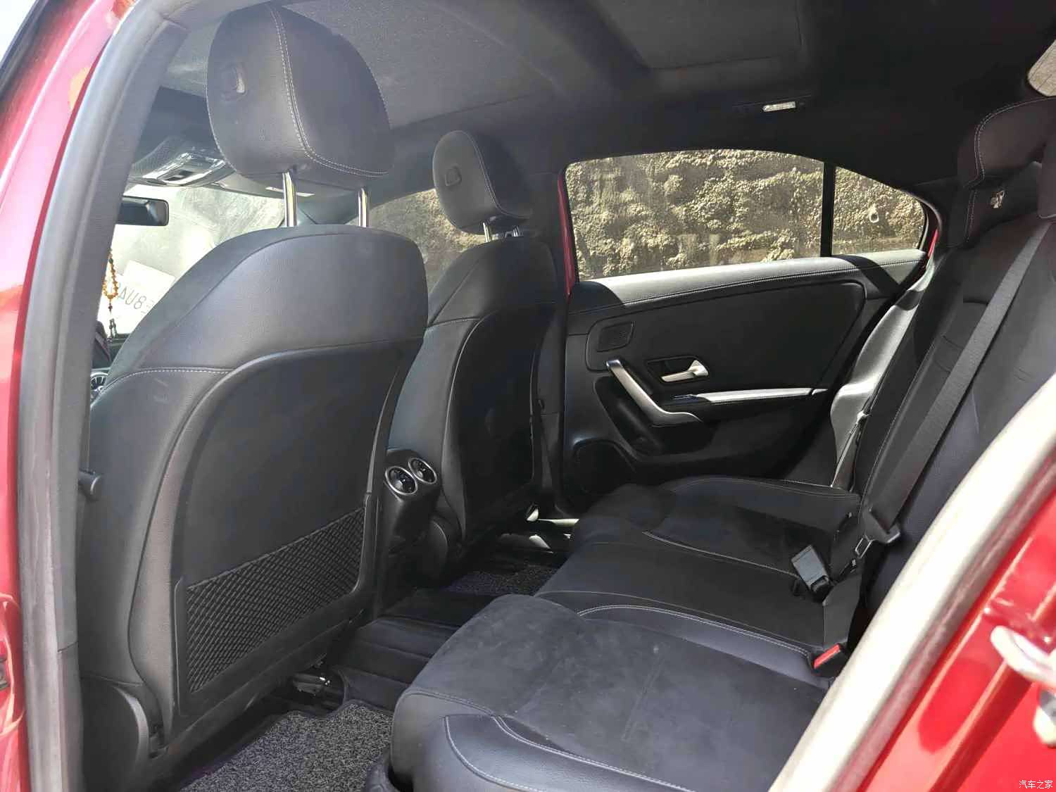 Mercedes-Benz A-Class, 2020 все фото