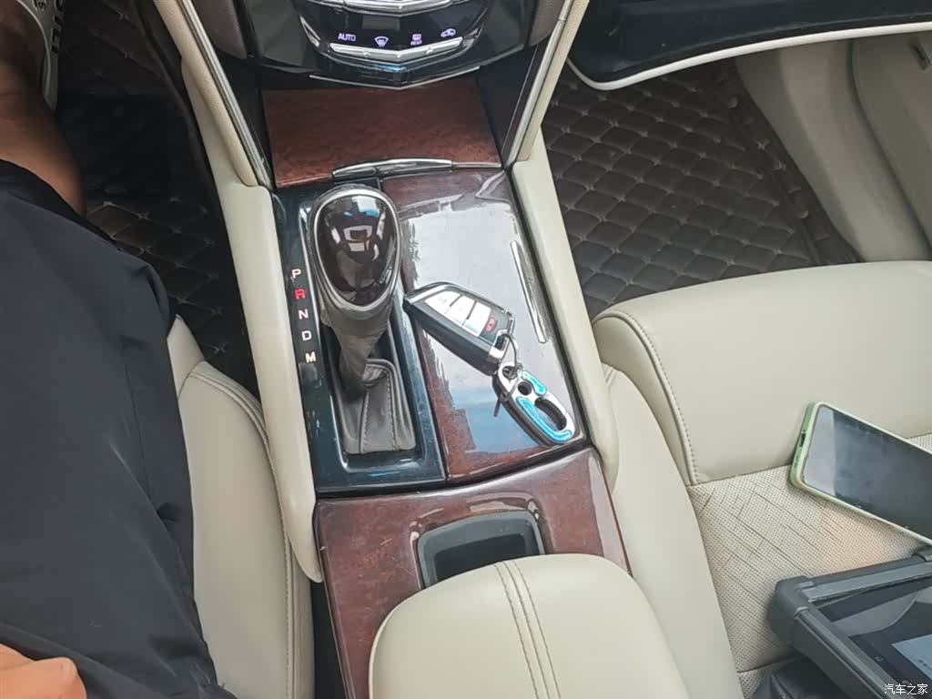 Cadillac XTS, 2017 14