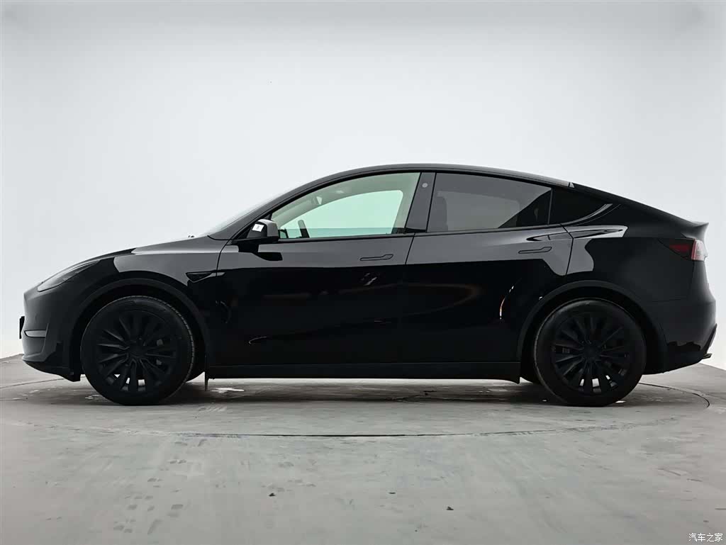 Tesla Model Y, 2021 6