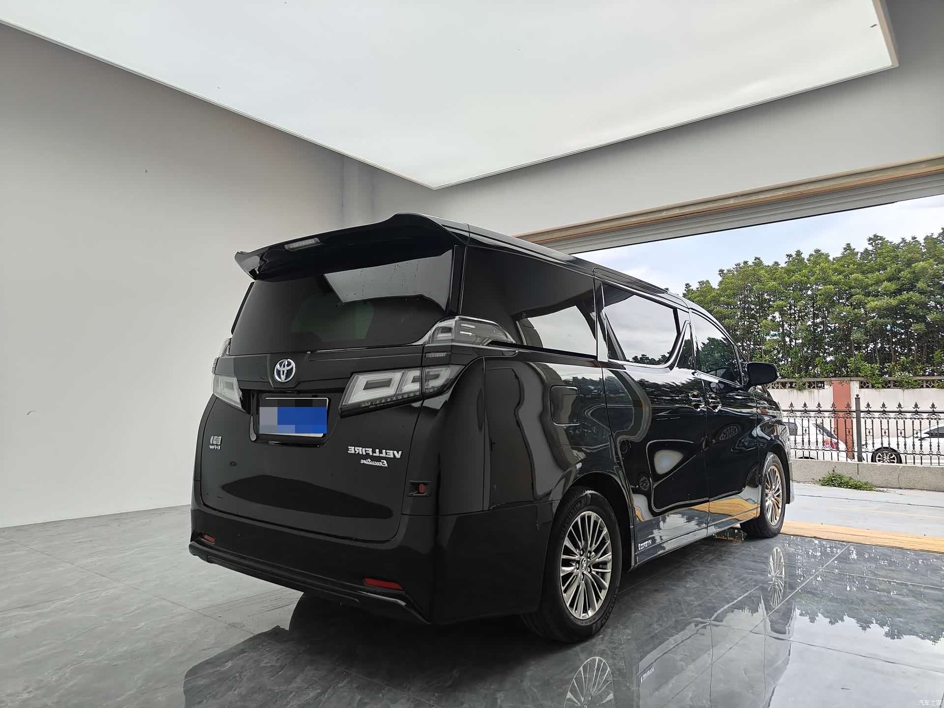 Toyota Alphard, 2020 6