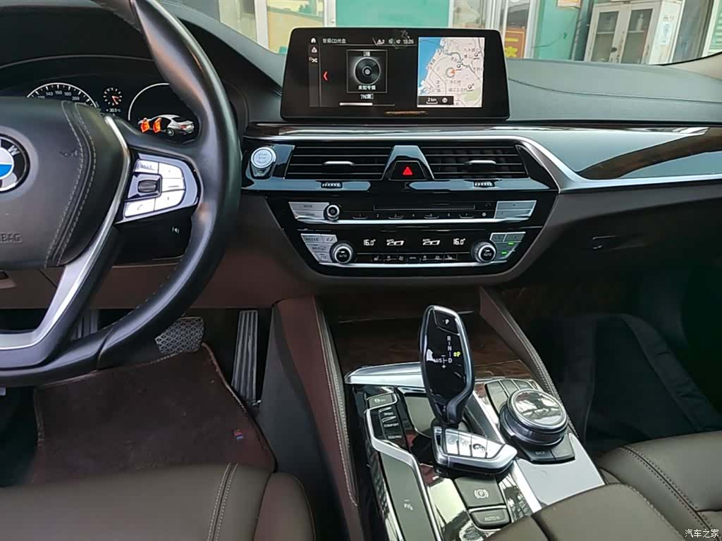 BMW 5 Series, 2018 13