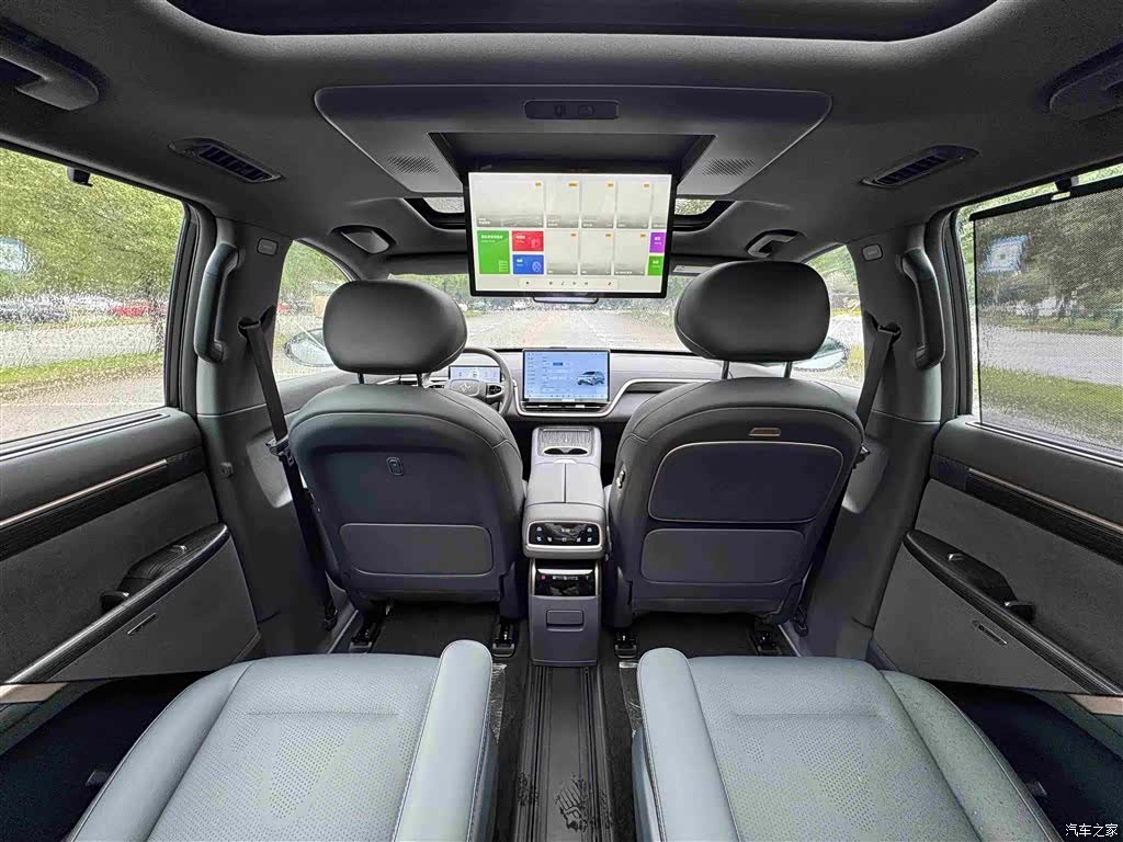 DongFeng eπ008, 2025 28