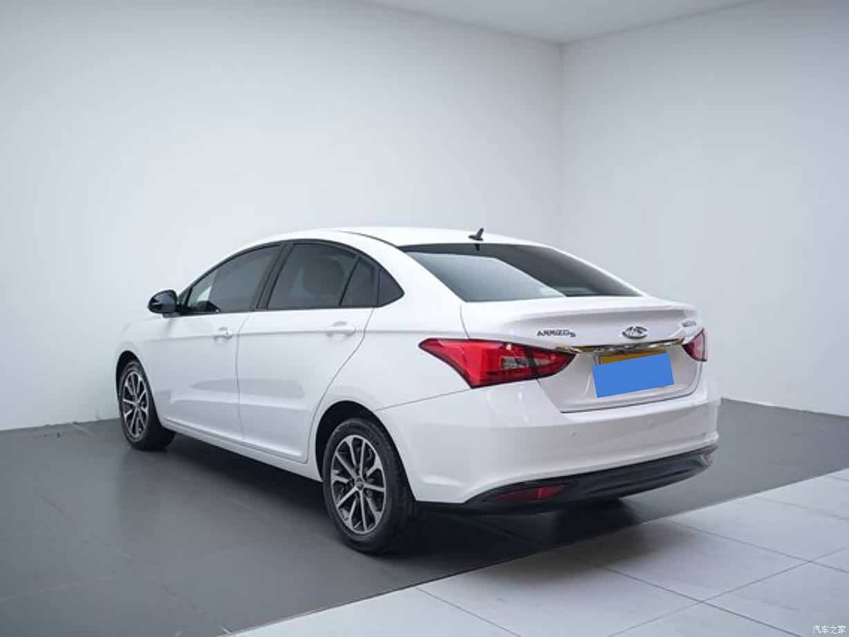 Chery 5, 2022 все фото