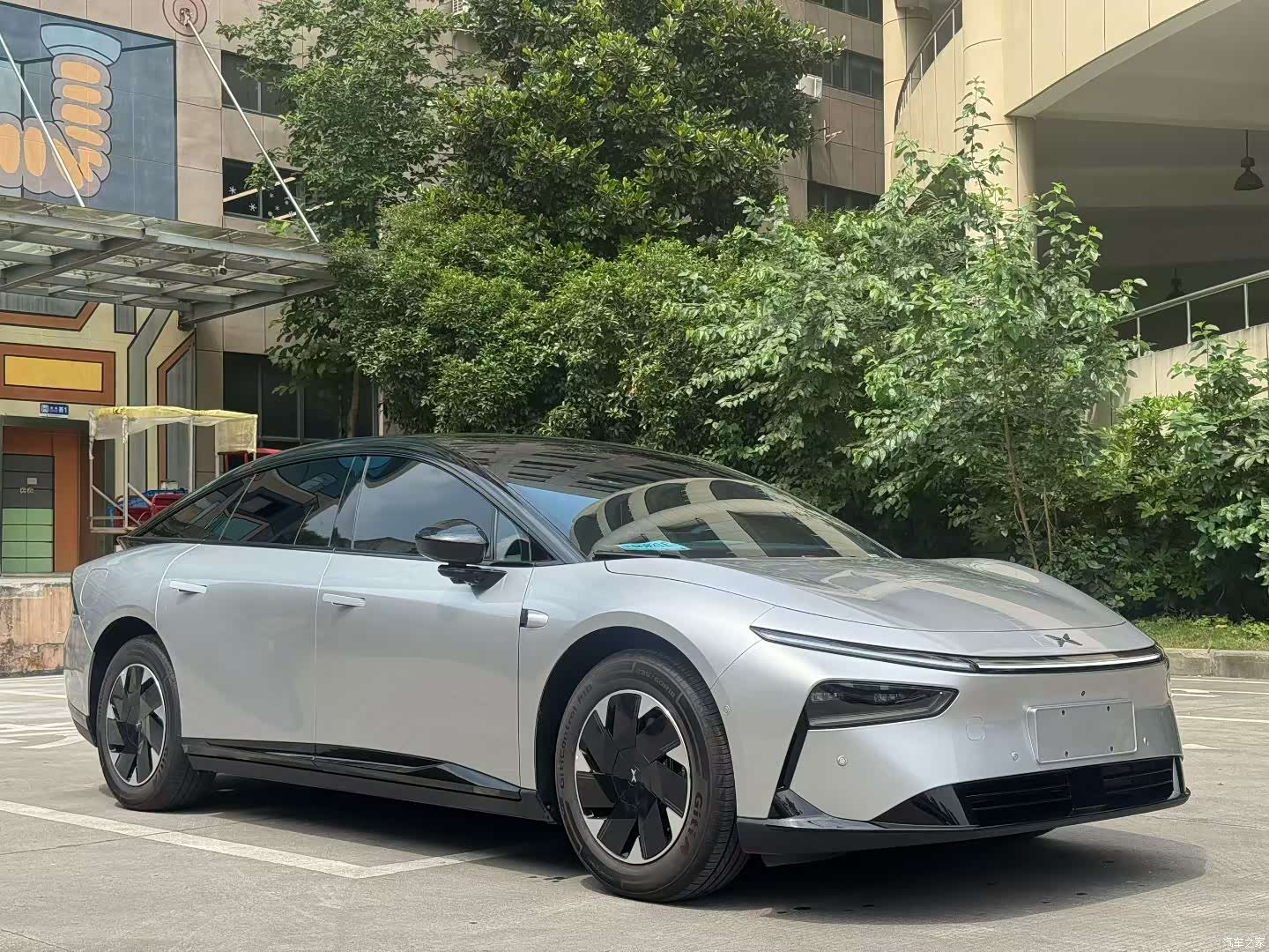 Xpeng P7, 2025 3