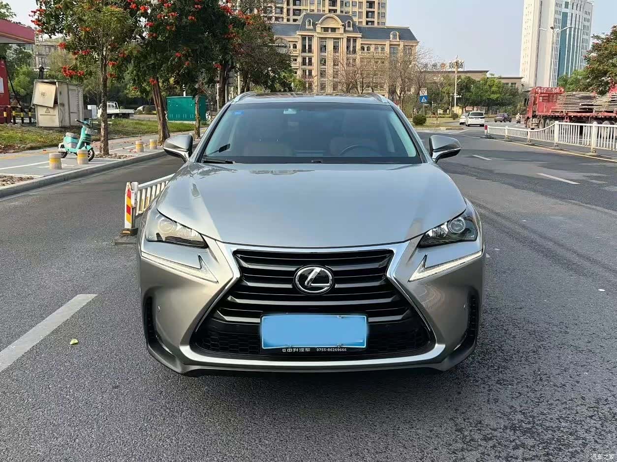 Lexus NX, 2016 2