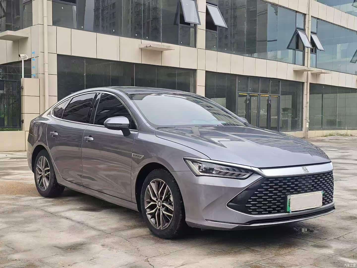 BYD Qin, 2021 3